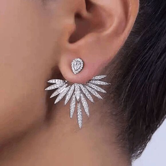 Diamond Angel Wings Ear Hugger Crawler Stud Earrings - Picture 1 of 7